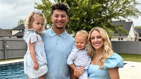 Brittany And Patrick Mahomes' Family Easter Outfits Nail Spring 2024's ...