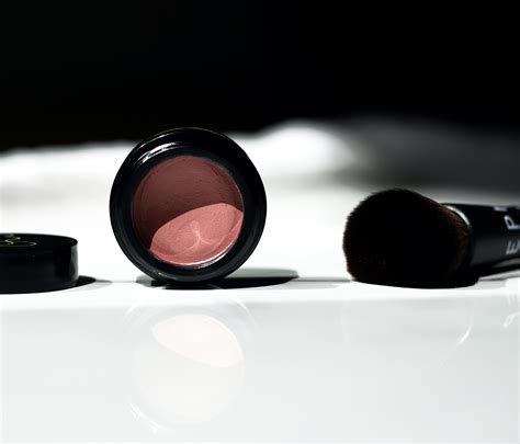 melting blush  vaut le blush clean beauty doio lab kleo beaute