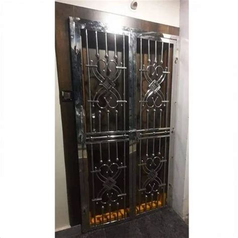 Galvanized Stainless Steel Hinged Door For Home Thickness 20 Mm At