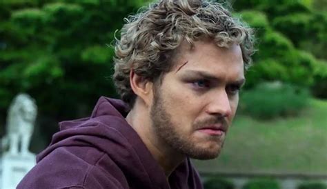 Iron Fist Trailer Debut Watch Finn Jones In Marvels New Show