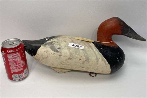 R Madison Mitchell Canvasback Decoy Dixon S Auction At Crumpton