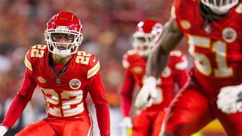 Super Bowl Bold Predictions Ers Defense Shuts Down Chiefs