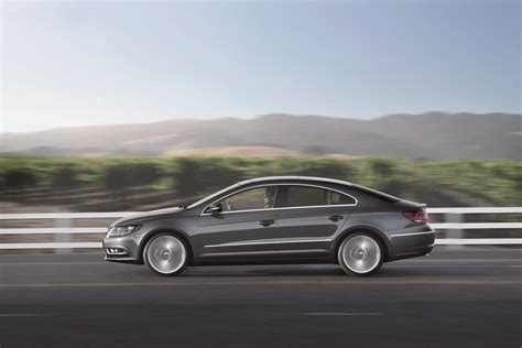 Volkswagen Passat Cc Facelift Debut At La Auto Show Der Neue