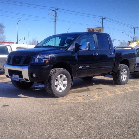 Nissan Titan Rough Country Leveling Kit Review