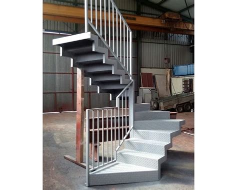 Escalera Compensada Coopmam