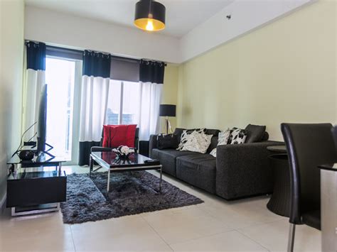 Fully Furnished 1br Condo In Aston At Two Serendra For Rent Fort