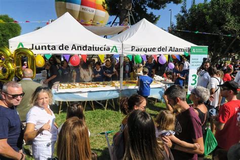 El Parque Del Alamillo De Sevilla Celebra Sus 30 Años Con Una Tarta