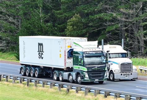 Volvo Mack Northern Motorway Dairy Flat Auckland Th Flickr