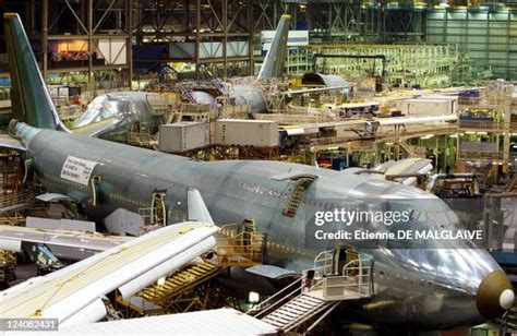 Boeing Everett Factory Photos and Premium High Res Pictures - Getty Images