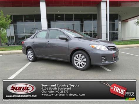 Magnetic Gray Metallic Toyota Corolla Le Photo