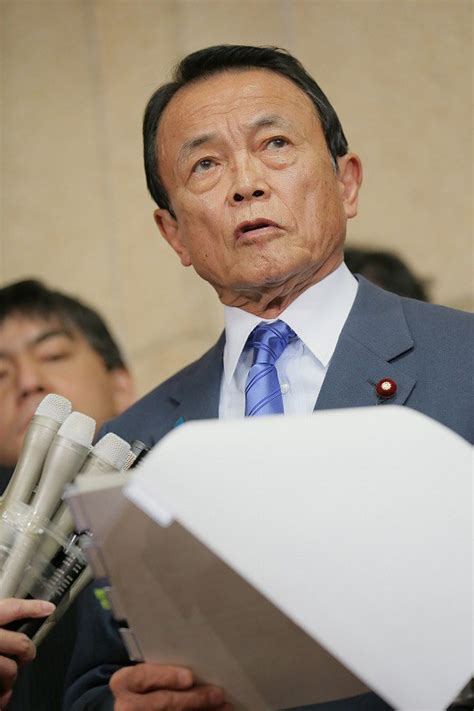 森友文書書き換え：麻生財務相 進退「考えていない」 写真特集26 毎日新聞