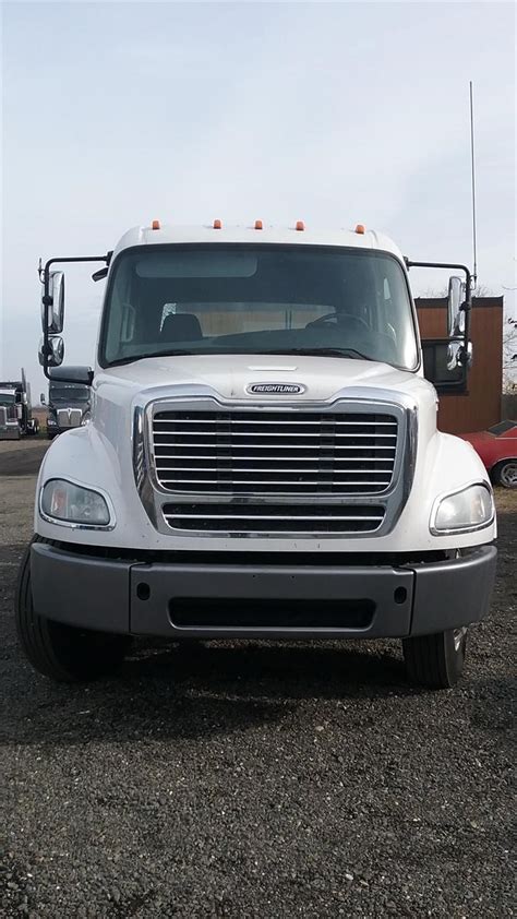 2013 Freightliner Business Class M2 112 Conventional Trucks For Sale 14 Used Trucks From 44 287