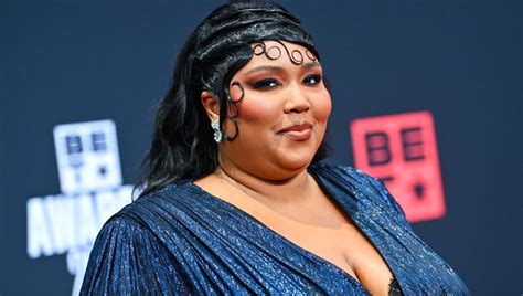 Lizzo Rompe El Silencio Y Niega Acusaciones De Acoso Sexual Y