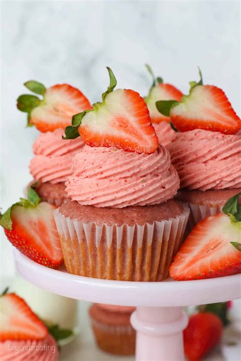 Homemade Strawberry Cupcakes