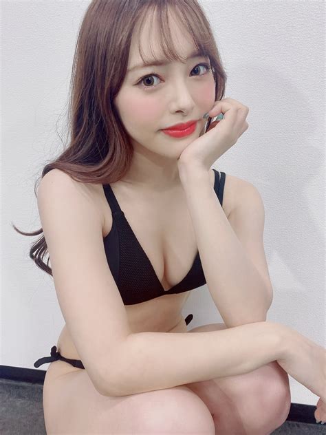 Thiên thần Yuna Ogura thừa nhận hối hận vì lựa chọn làm hot girl phim tiết lộ gây sốc về