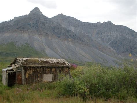 Arctic Circle Day Tour; Anaktuvuk Pass; Gates of the Arctic Day Trip