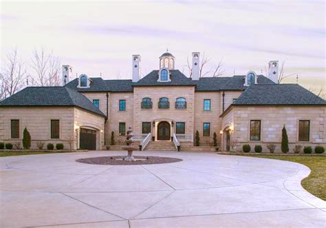 Boettler Residence Midwest Cast Stone