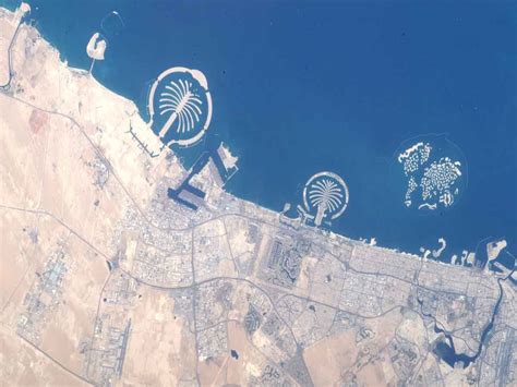 Dubai from space: Incredible coastline pictured from ISS