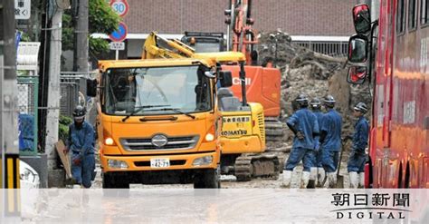 松山の土砂崩れ、3人発見され死亡確認 松山城近くの住宅街 Japan Today