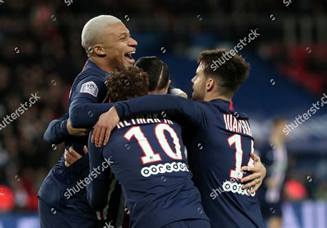 Psgs Kylian Mbappe Left Celebrates Teammates Editorial Stock Photo