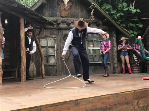 Linedancers Light Up Stage With Cotton Eyed Joe” Dance