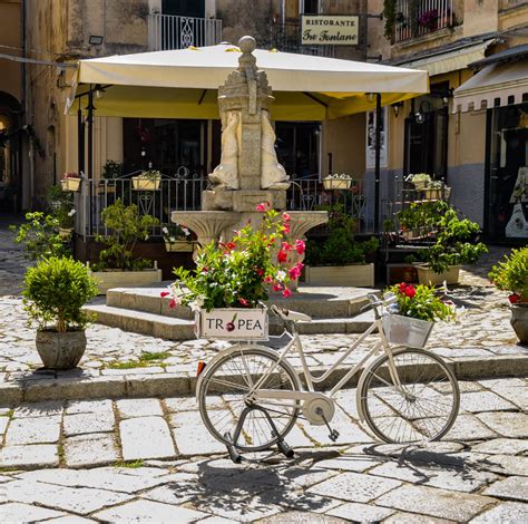 The Best Things To See and Do In Tropea Italy