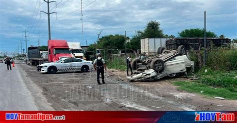 Hoy Tamaulipas Accidentes En Tamaulipas Conductor Pierde Control Y Vuelca En La Carretera