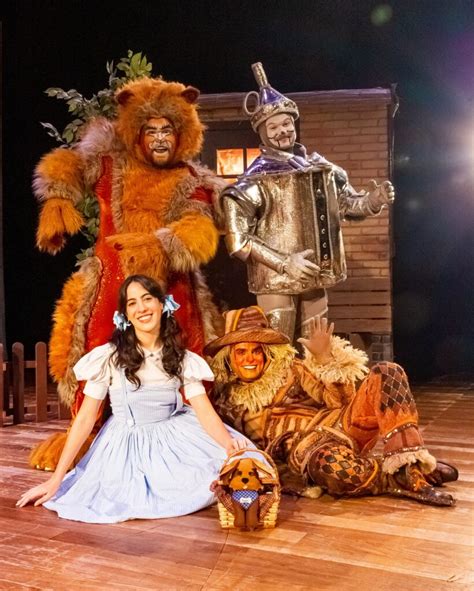 Musical O M Gico De Oz Chega A Goi Nia E A An Polis Revista Stile