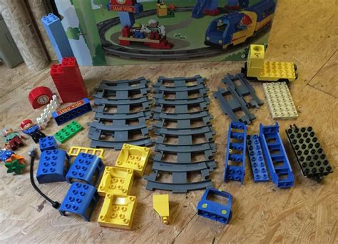 Lego Duplo Ville 5608 Eisenbahn Set Elektrische Lokomotive In Ovp Ebay