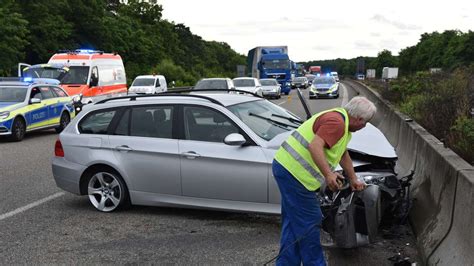 Fotos St Leon Rot A Nach Unfall Kurz Vor Walldorfer Kreuz In