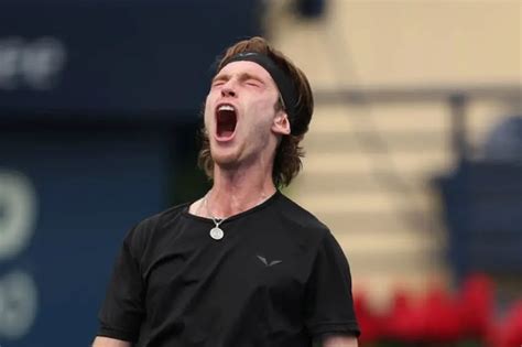 ATP Dubai Andrey Rublev holt ersten Sieg über Alexander Zverev