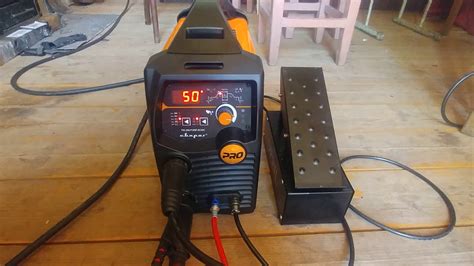 Сварог PRO TIG 200P DSP (Jasic e201) с педалью - YouTube