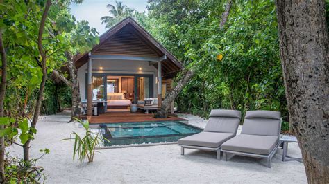 Beach Villa with Private Pool in Maldives - Vakkaru Maldives Resort