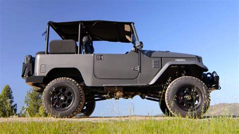 Toyota Land Cruiser FJ40 Restored And Modified To