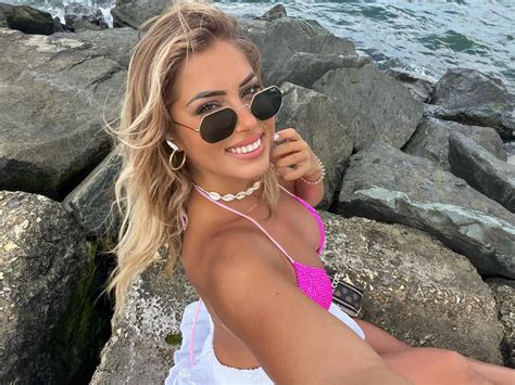 Worlds Sexiest Swimmer Andreea Dragoi Sizzles In Tiny Pink Bikini At