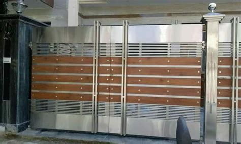 Stainless Steel Ss Sliding Gate For Commercial At ₹ 2250 Square Feet