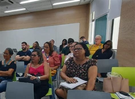 Servidores Da Prefeitura Do Paulista Participam De Palestra No Sebrae