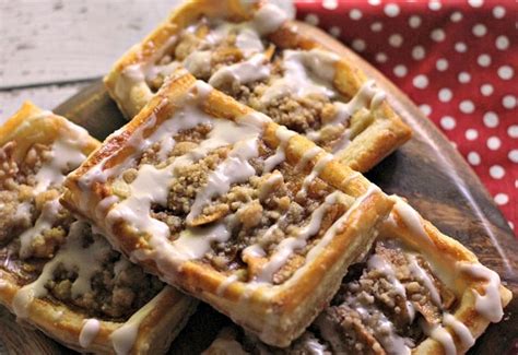 Apple Danish Recipe With Icing And Crumb Topping