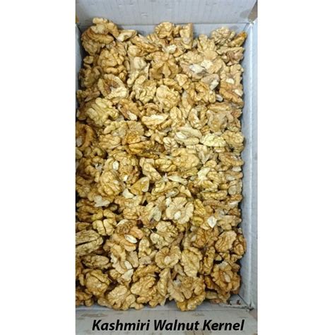 Quarters Kashmiri Walnut Kernel Packet Packaging Size Kg At Rs