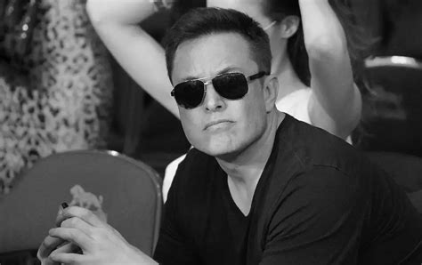 Elon Musk Sunglasses: A Deep Dive into His Brand of Choice