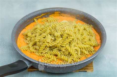Макароны со сливками и помидорами — рецепт с фото пошагово