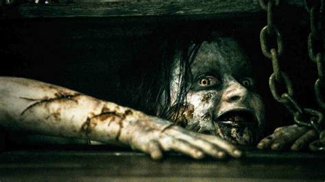 10 Terrifying Basement Scenes In Horror Movies