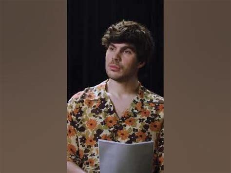 Фиолетовое вино #плюшки #богдан #интервью #shorts - YouTube