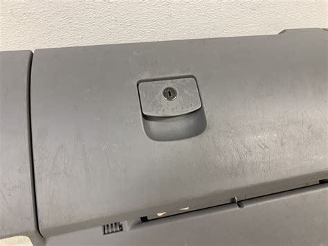 1998 2010 Vw Beetle Glove Box Compartment Glovebox Grey Gray Oem 1c1 880 247 E Ebay