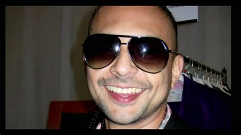 Sean Paul She Doesn T Mind Official Video Youtube