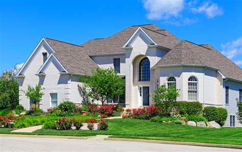 Wow Your Neighbors With These Front Yard Landscape Designs | Garden ...