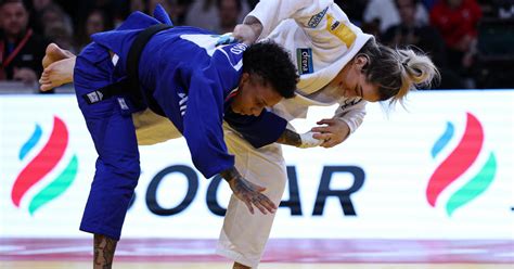 Judo Tournoi de Paris Pont et Gneto sacrées Buchard en bronze