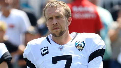 Nick Foles injury update: Jaguars QB 'loosely targeting' Week 11 for return, report says ...