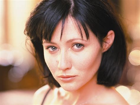 Shannen Wallpaper Shannen Doherty Wallpaper 21532618 Fanpop