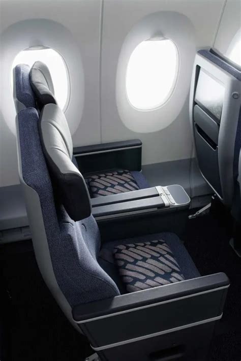 Finnair Reveals New Airlounge Long Haul Business Class Seats Mainly Miles